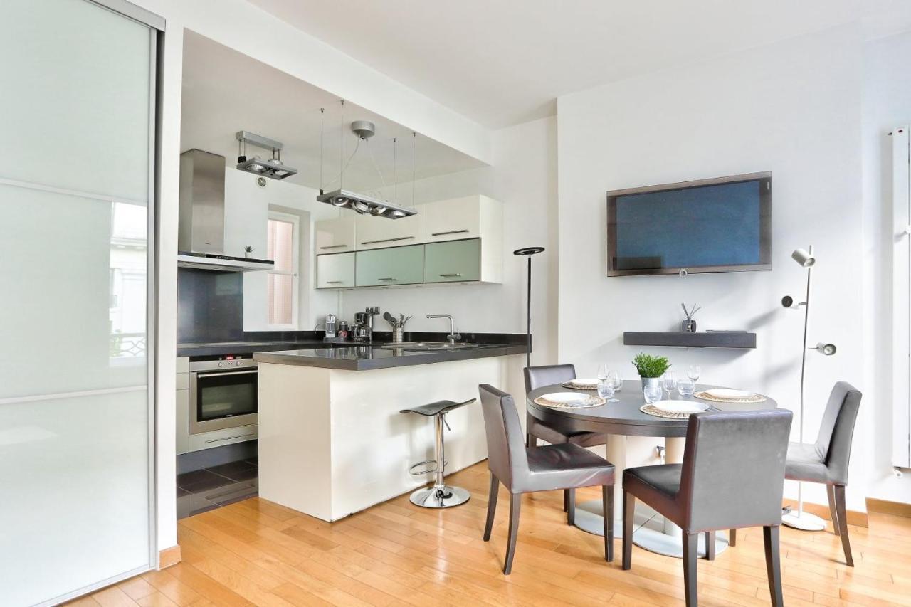 Appartement Quartier Champs-Elysees 4 Free Netflix Paryż Zewnętrze zdjęcie